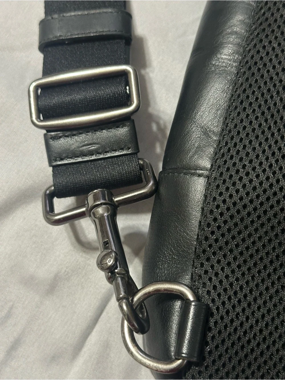COACH SLING CROSSBODY BAG